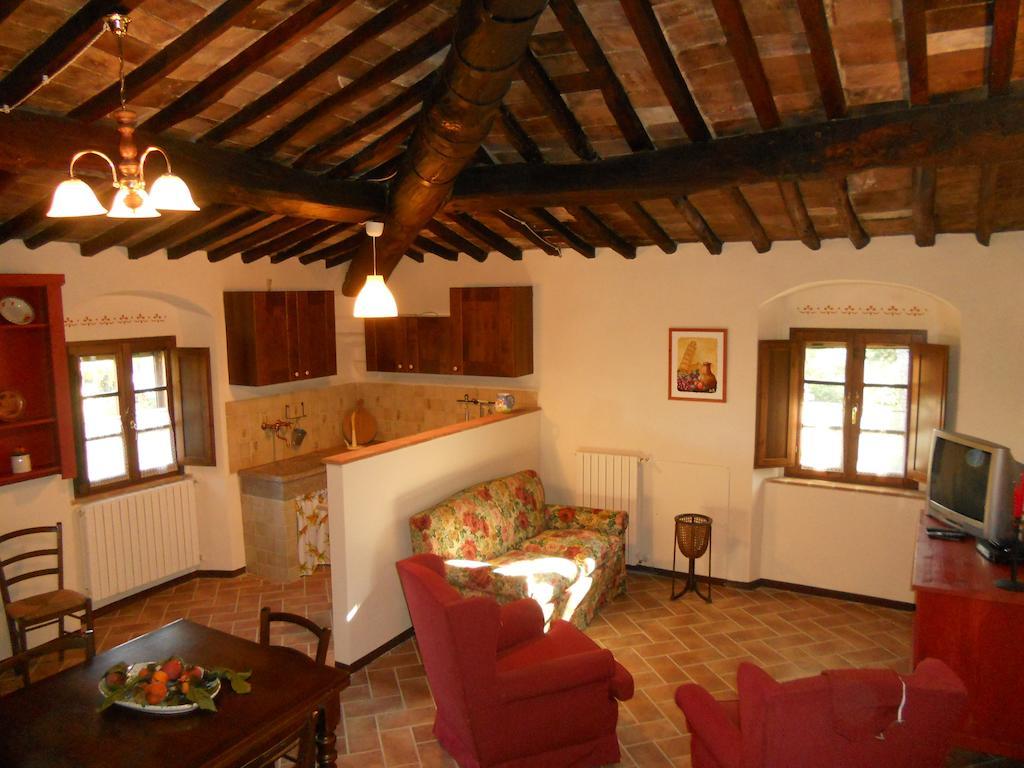 Podere Pian Dei Gelsi Вольтерра Экстерьер фото